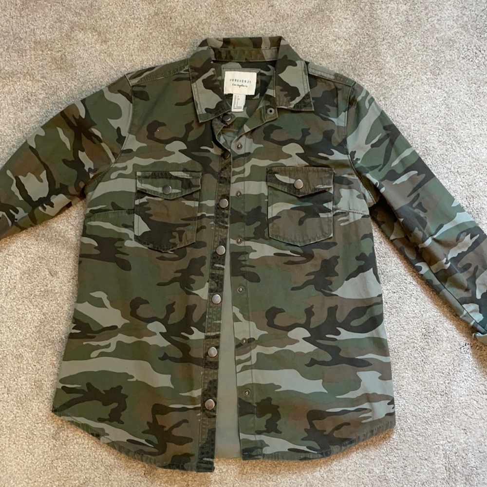 Forever 21 Camo Buttonup jacket